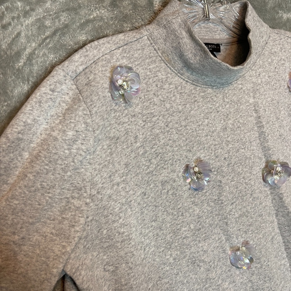 Talbots Women PL Classic Girly Novelty Beaded Flower Mock Neck Sweatshirt Gray